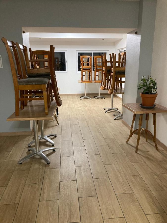 Hotel Les Rosiers La Rochelle  Bagian luar foto