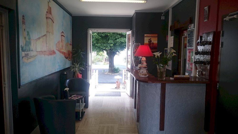 Hotel Les Rosiers La Rochelle  Bagian luar foto